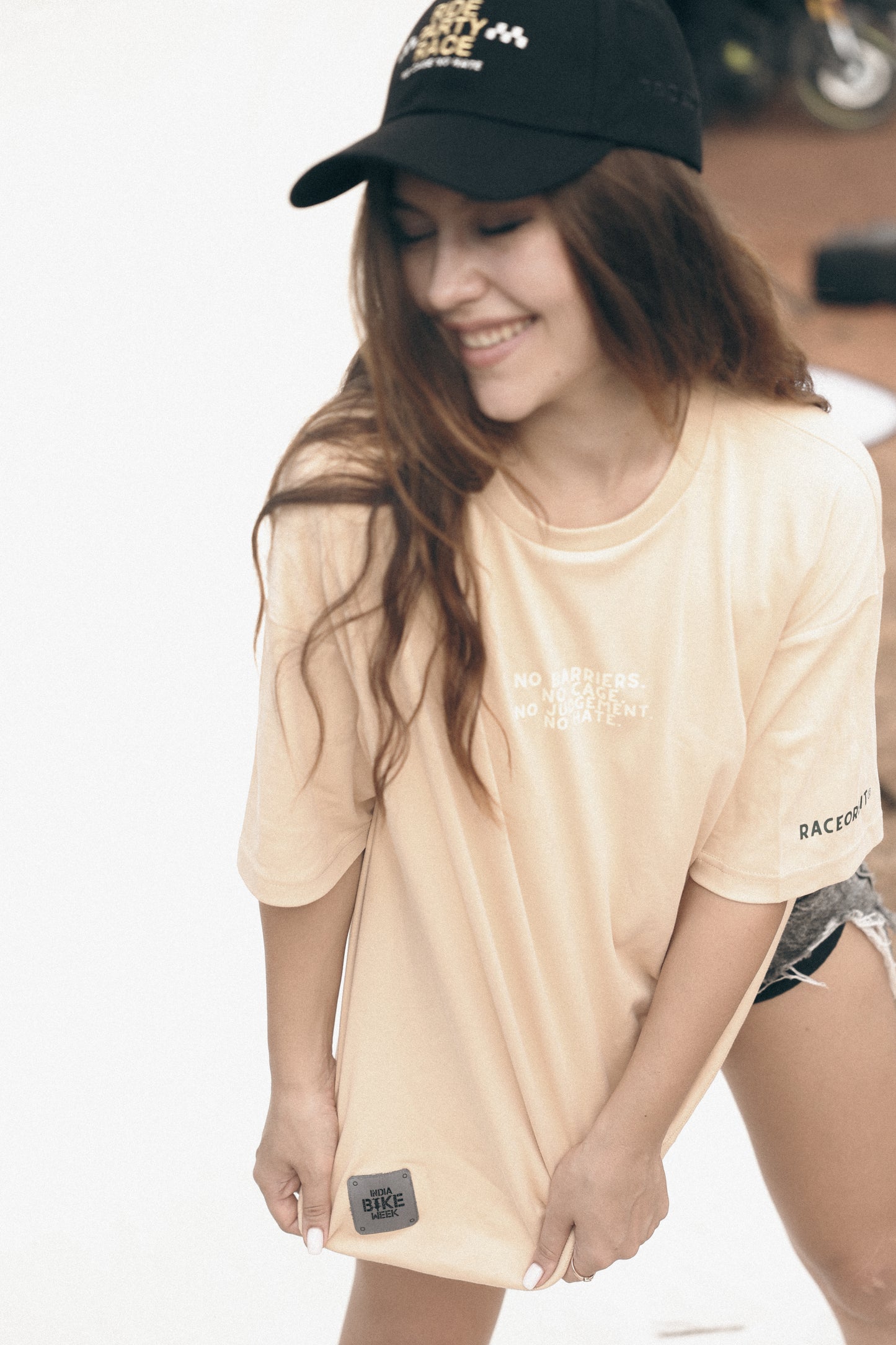 GoodTimes Only Sand Oversized T-Shirt