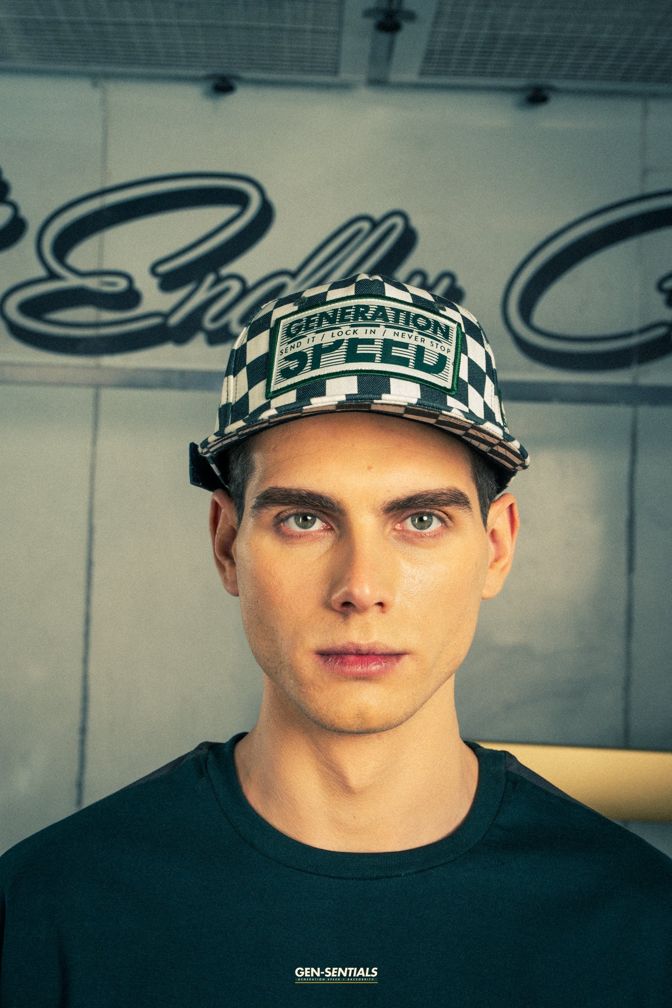 Generation Speed // Classic 5-Panel Flat Peak – Checkered Green