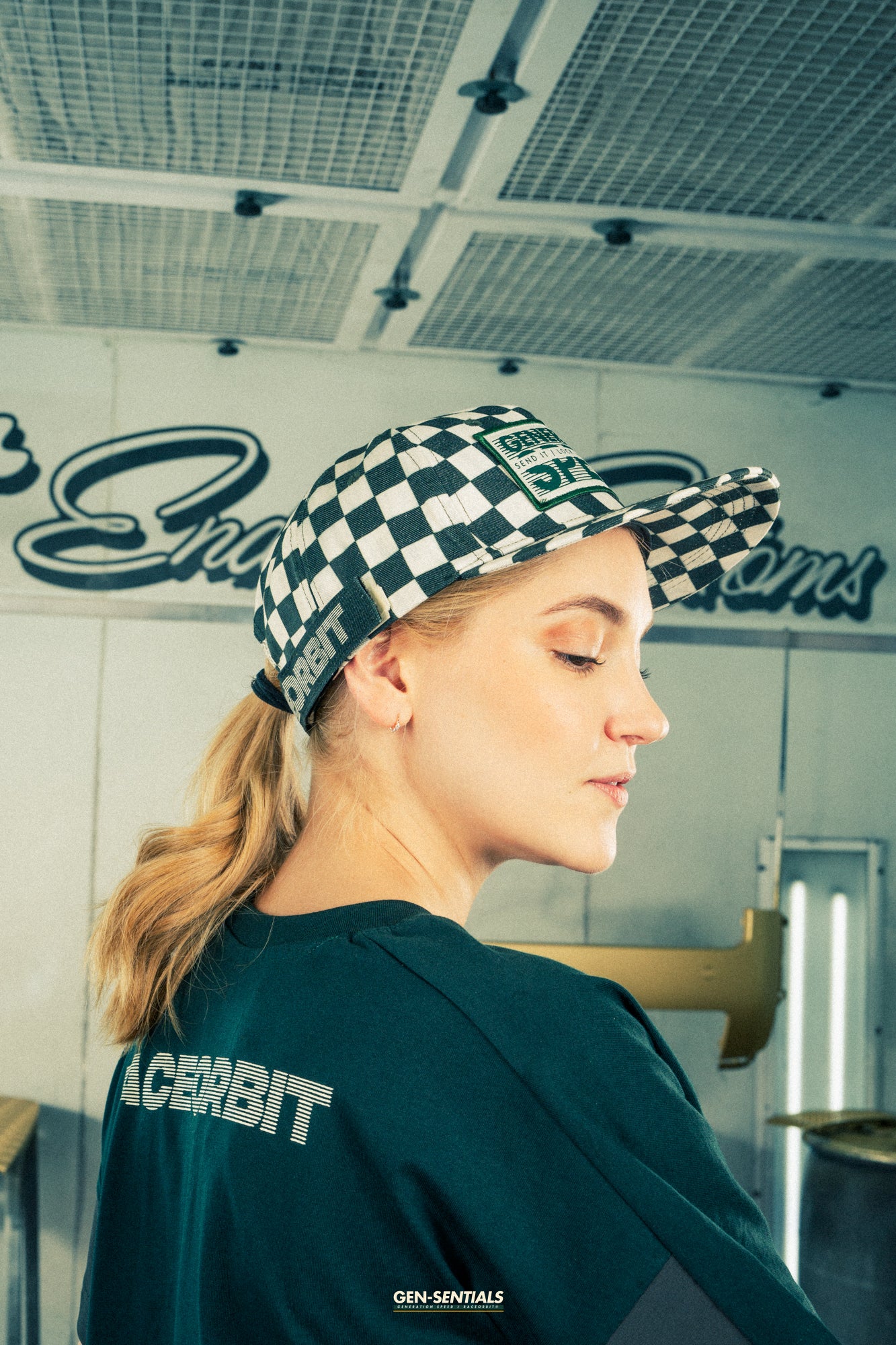Generation Speed // Classic 5-Panel Flat Peak – Checkered Green